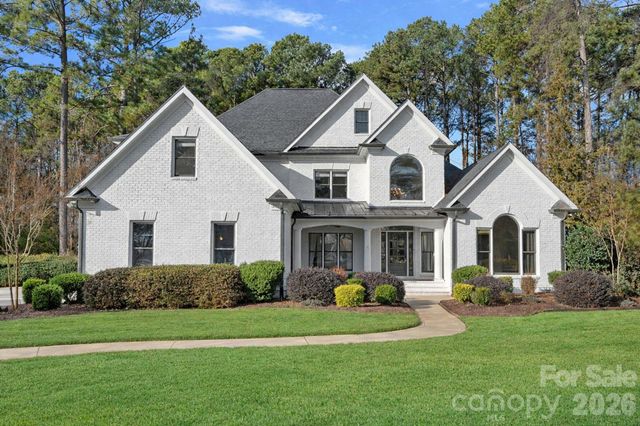 107 Waterhouse Court, Mooresville, NC 28117