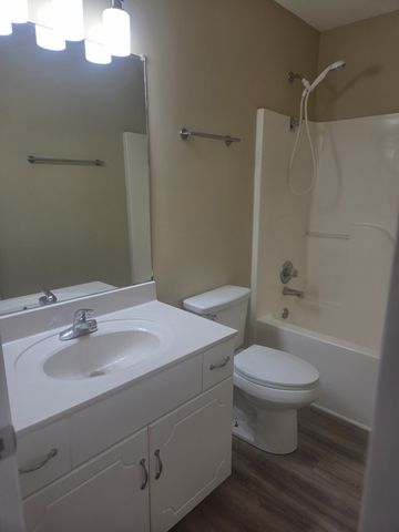 564 Bridgette Dr, Clarksville, TN 37042