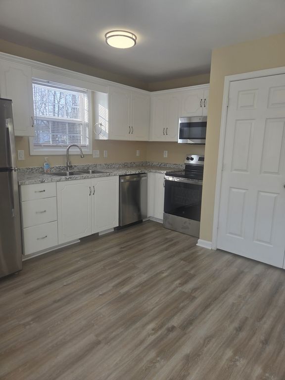 564 Bridgette Dr, Clarksville, TN 37042