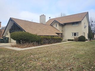 863 N Northwest Highway 1, Park Ridge, IL 60068