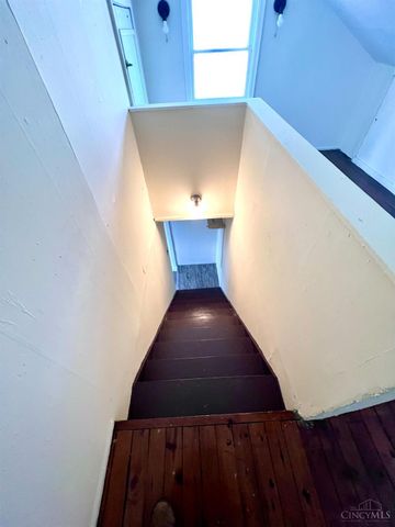 5305 Charloe Street, Cincinnati, OH 45227