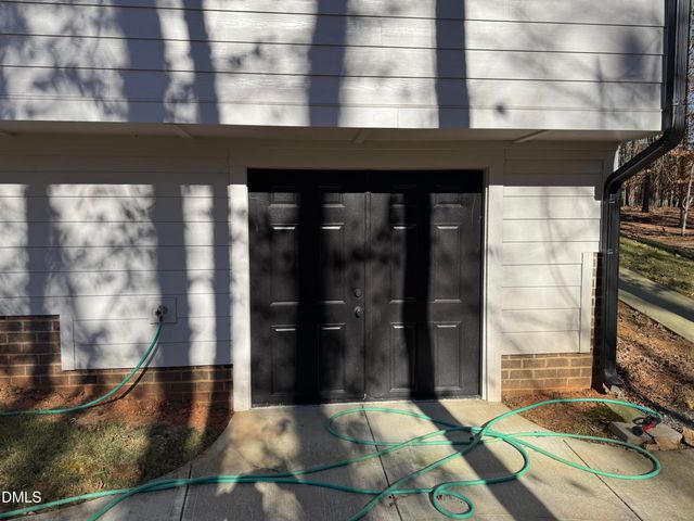 1124 Dovefield Lane, Youngsville, NC 27596