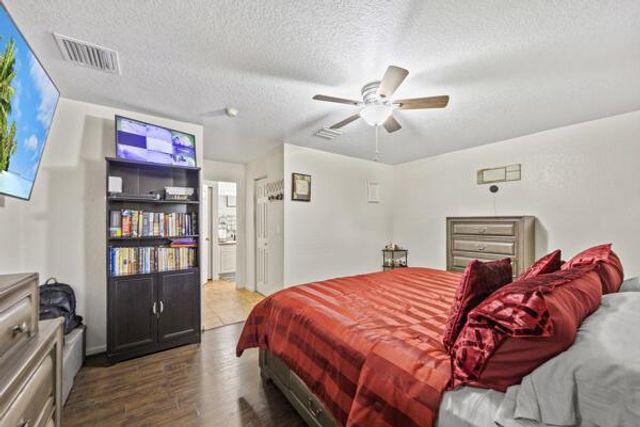 1274 W 33rd Street, Riviera Beach, FL 33404