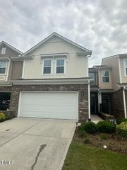 1662 Cary Reserve Drive, Cary, NC 27519