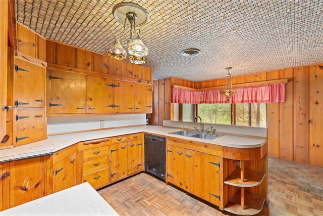 3904 Oakdale Drive, Brownwood, TX 76801