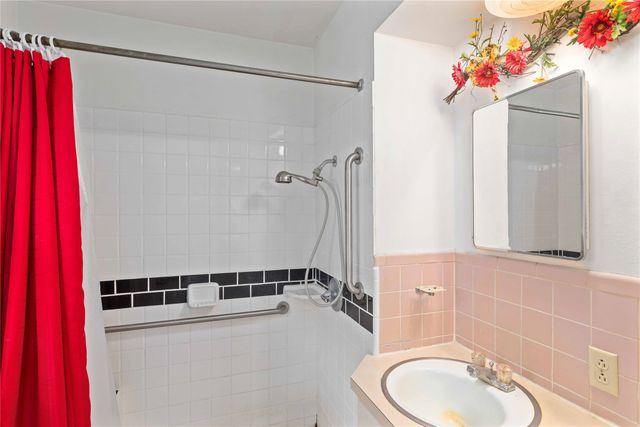 3904 Oakdale Drive, Brownwood, TX 76801