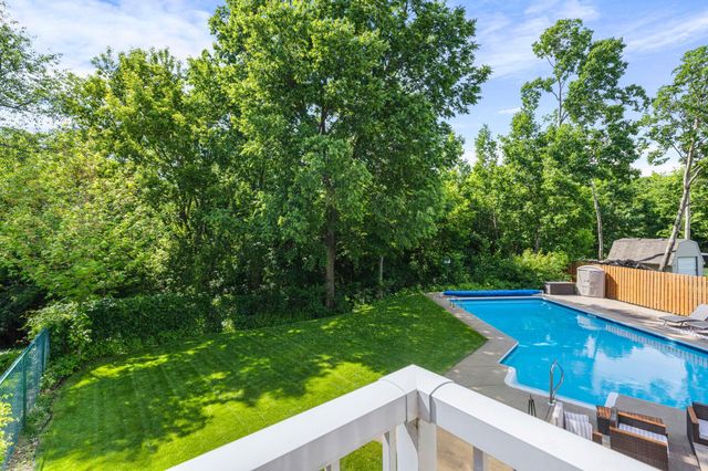 8204 Horizon Drive, Shakopee, MN 55379