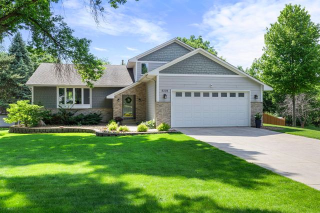 8204 Horizon Drive, Shakopee, MN 55379