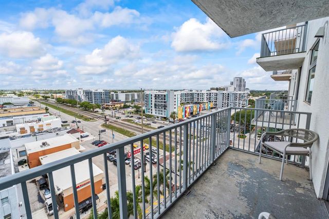 140 S Dixie Highway 905, Hollywood, FL 33020