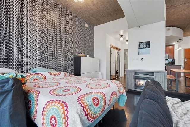 860 Peachtree NE Street 1013, Atlanta, GA 30308