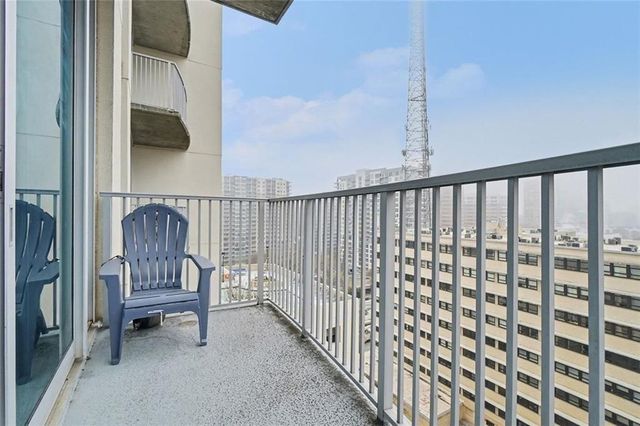 860 Peachtree NE Street 1013, Atlanta, GA 30308