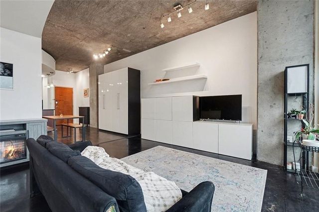 860 Peachtree NE Street 1013, Atlanta, GA 30308