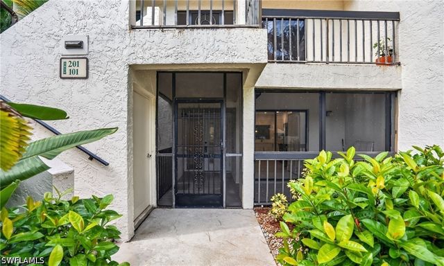 1826 Kings Lake BLVD 101, Naples, FL 34112