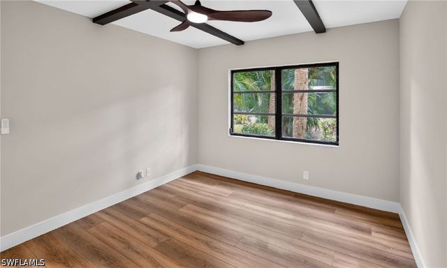 1826 Kings Lake BLVD 101, Naples, FL 34112