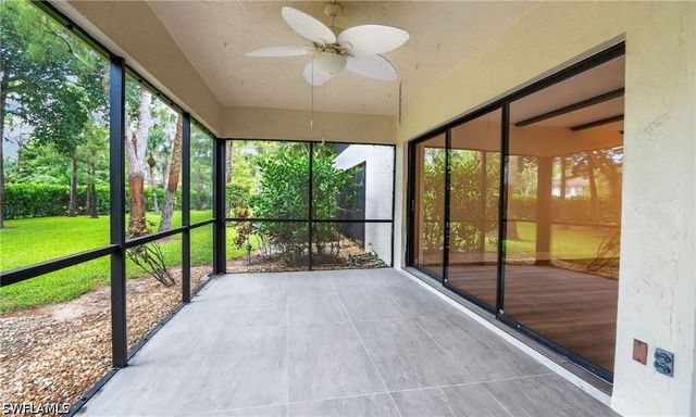 1826 Kings Lake BLVD 101, Naples, FL 34112