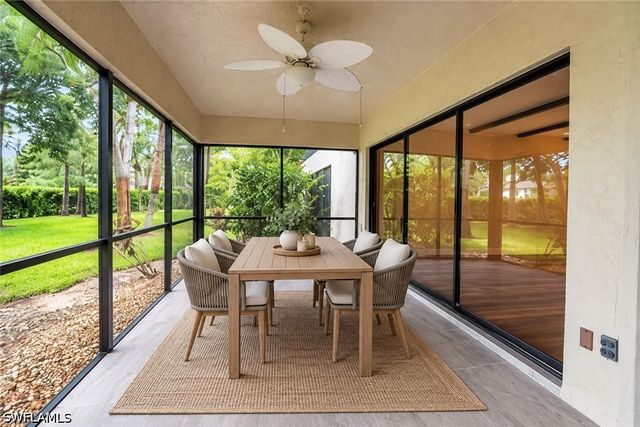 1826 Kings Lake BLVD 101, Naples, FL 34112