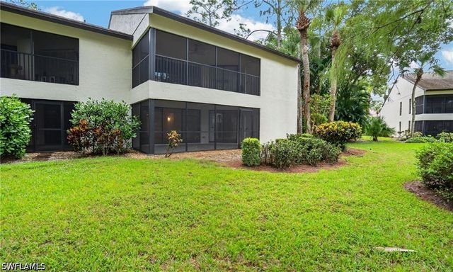 1826 Kings Lake BLVD 101, Naples, FL 34112