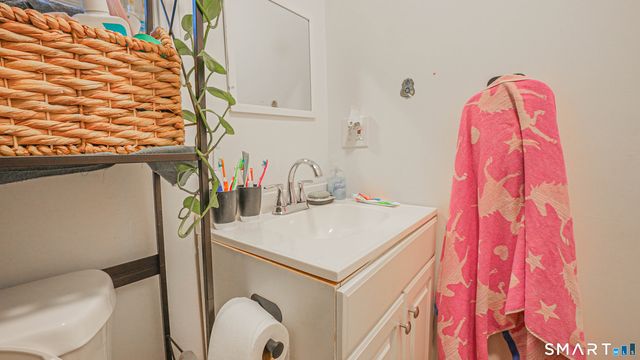 163 West Street, New Haven, CT 06519