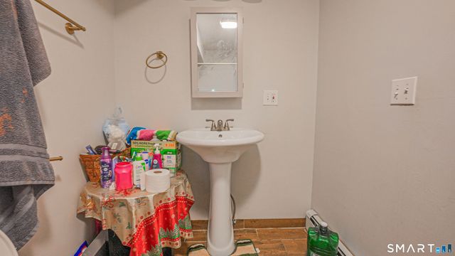 163 West Street, New Haven, CT 06519