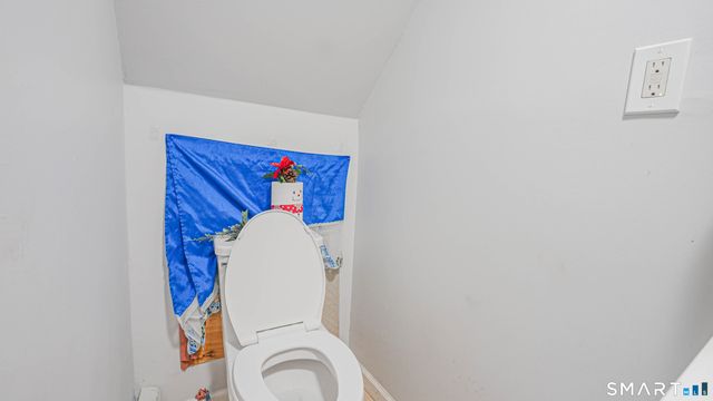 163 West Street, New Haven, CT 06519