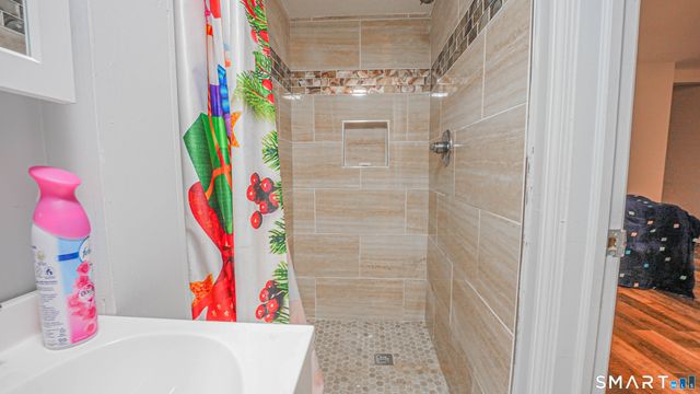 163 West Street, New Haven, CT 06519