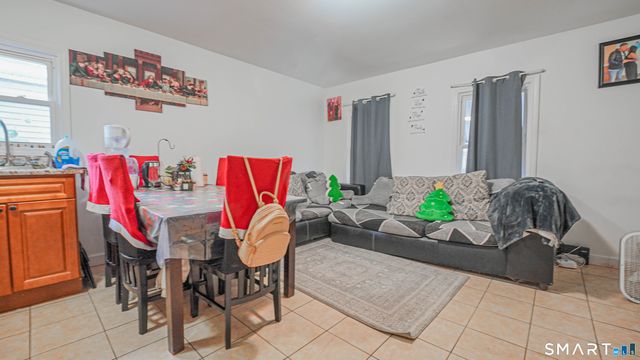 163 West Street, New Haven, CT 06519