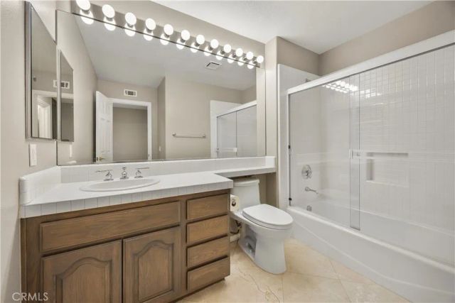 2871 N Roxbury, Orange, CA 92867