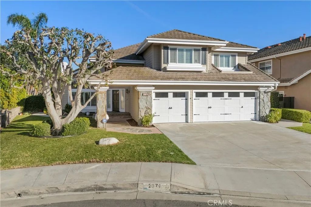 2871 N Roxbury, Orange, CA 92867