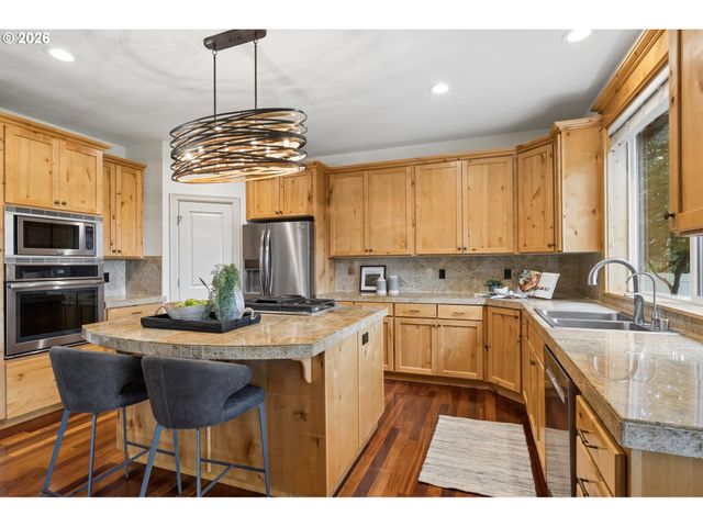3075 40TH St, Washougal, WA 98671