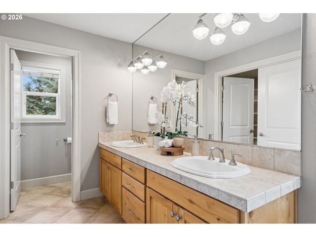 3075 40TH St, Washougal, WA 98671