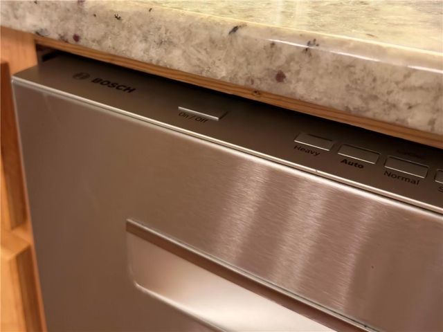 90 Howard Road, Senoia, GA 30276