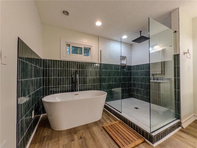 90 Howard Road, Senoia, GA 30276