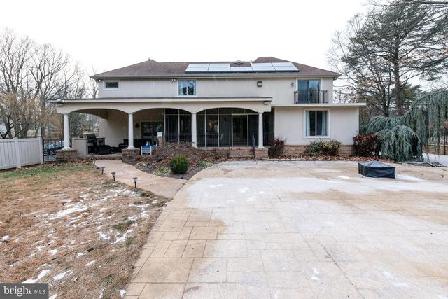 1285 LITTLE MILL ROAD, Sicklerville, NJ 08081