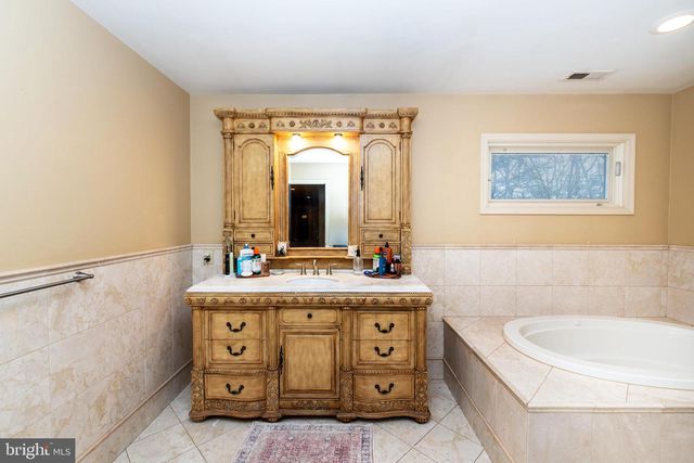 1285 LITTLE MILL ROAD, Sicklerville, NJ 08081