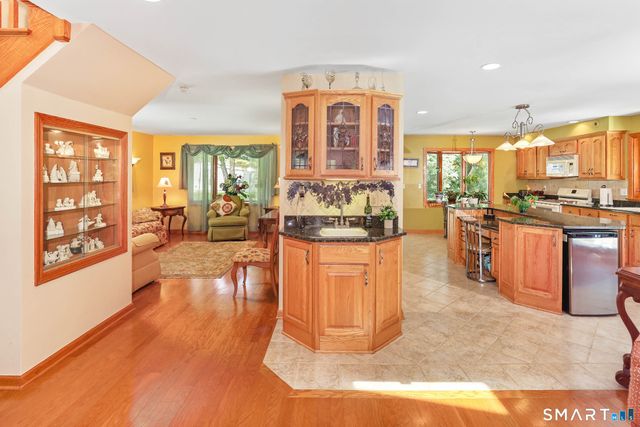 20 Loyola Road, Woodstock, CT 06281