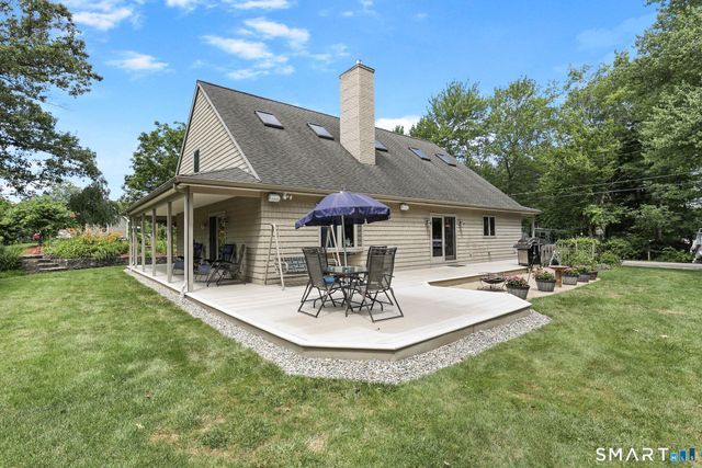 20 Loyola Road, Woodstock, CT 06281