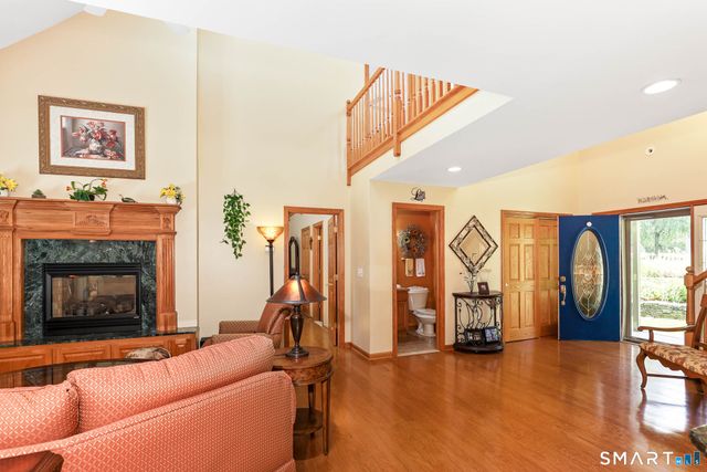 20 Loyola Road, Woodstock, CT 06281