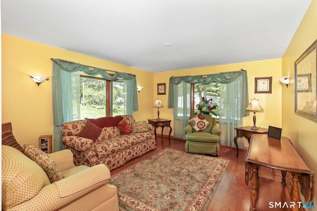 20 Loyola Road, Woodstock, CT 06281