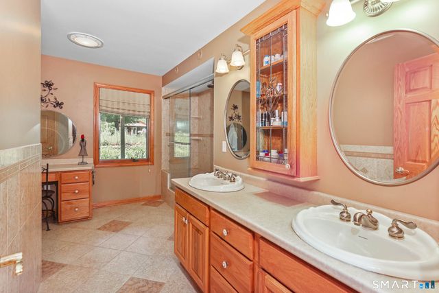 20 Loyola Road, Woodstock, CT 06281