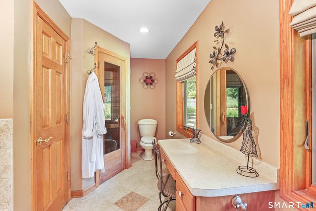 20 Loyola Road, Woodstock, CT 06281
