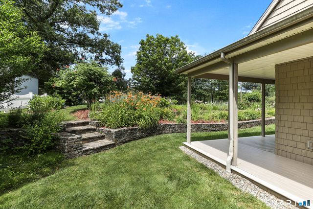 20 Loyola Road, Woodstock, CT 06281