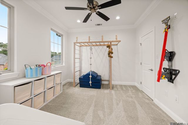 19442 River Breeze, Saint George, LA 70816