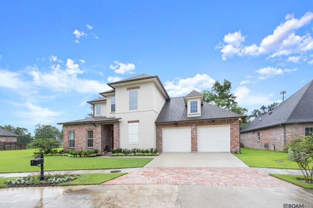 19442 River Breeze, Saint George, LA 70816