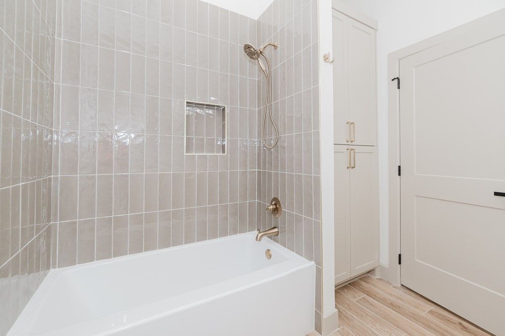 Image 27 of property listing at 309 Spur Dr, Sterling City, TX 76951