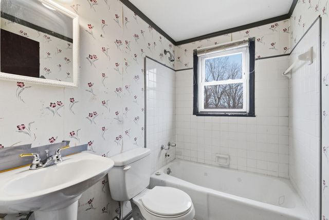 374 Larkwood Drive, Lexington, KY 40509