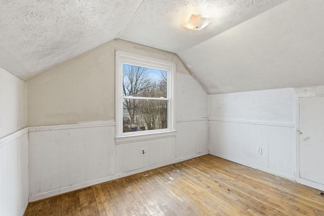 374 Larkwood Drive, Lexington, KY 40509