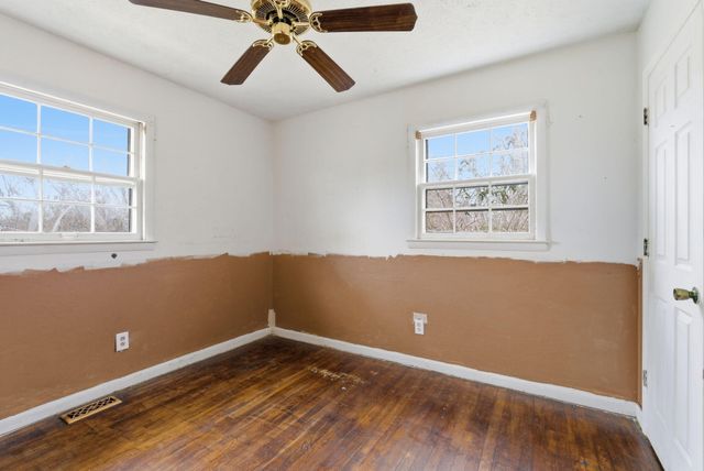 374 Larkwood Drive, Lexington, KY 40509