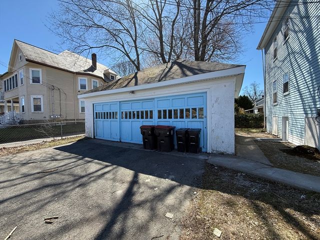 68 Ash St 1, Brockton, MA 02301