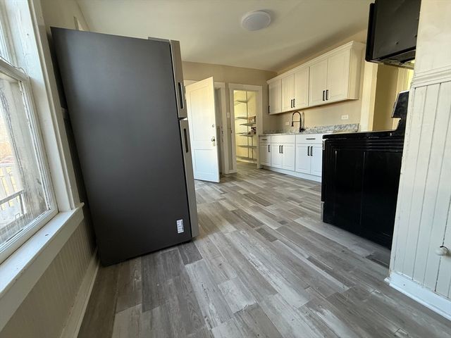 68 Ash St 1, Brockton, MA 02301