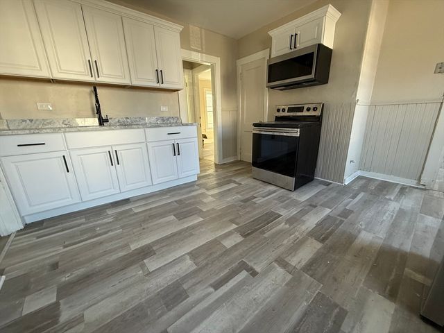 68 Ash St 1, Brockton, MA 02301
